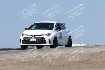 media/Oct-04-2025-OnGrid (Sat) [[44bd565ffa]]/Purple Group/Grapevine/